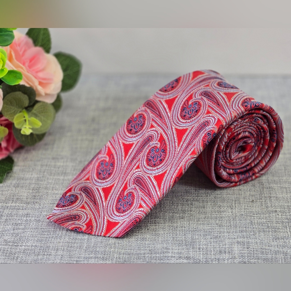 Vintage Zanetti Paisley Red 100% Silk Men's Neck Tie‎